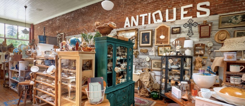 Antiques & Vintage